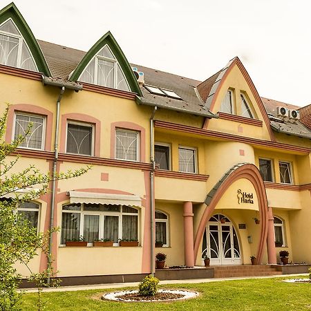 Hotel Harka Harkány Extérieur photo