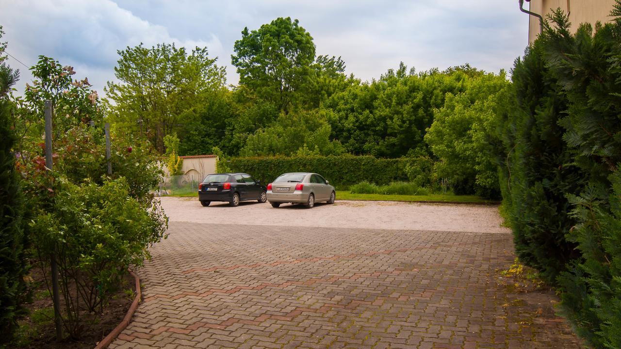 Hotel Harka Harkány Extérieur photo